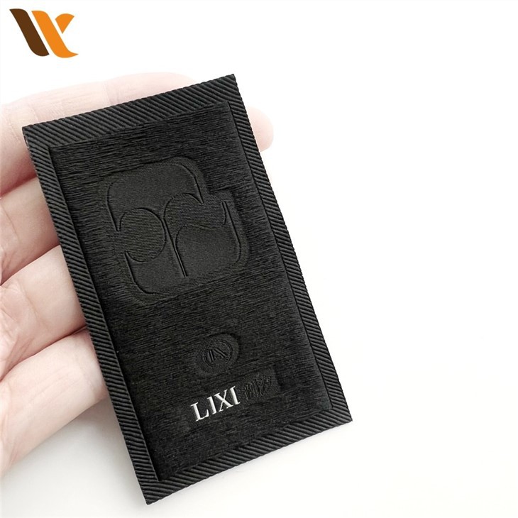 Manufacturer Custom Brand Logo Woven Labels 2
